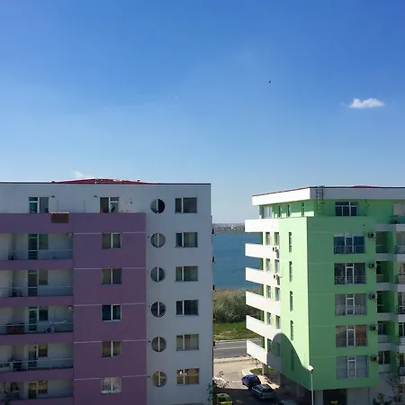 Matrix Summerland דירה מאמאיה